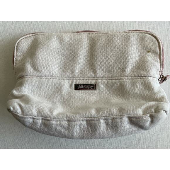 2 Cosmetic Bags - Picture 2 of 6